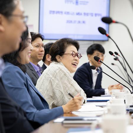 상명대학교 경영대학원 피트니스 MBA 원생기업과 교류협약식 참석 이미지