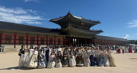 2026학년도 9월 위탁 단기과정 문화체험 - 경복궁 (일본 대학생) 이미지